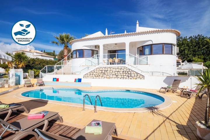 Villa para 11 pessoas, com Terraço em Guia