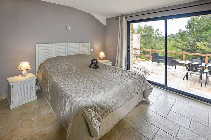 Location de vacances pour 2 personnes, avec jardin à La Roque-sur-Pernes - 3