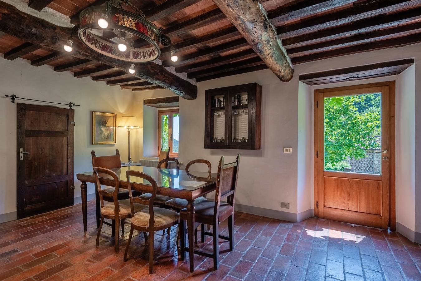 Entire apartment, Apartment 'Casa Grande' with Mountain View, Shared Pool and Wi-Fi in Pescia, Pistoia Province