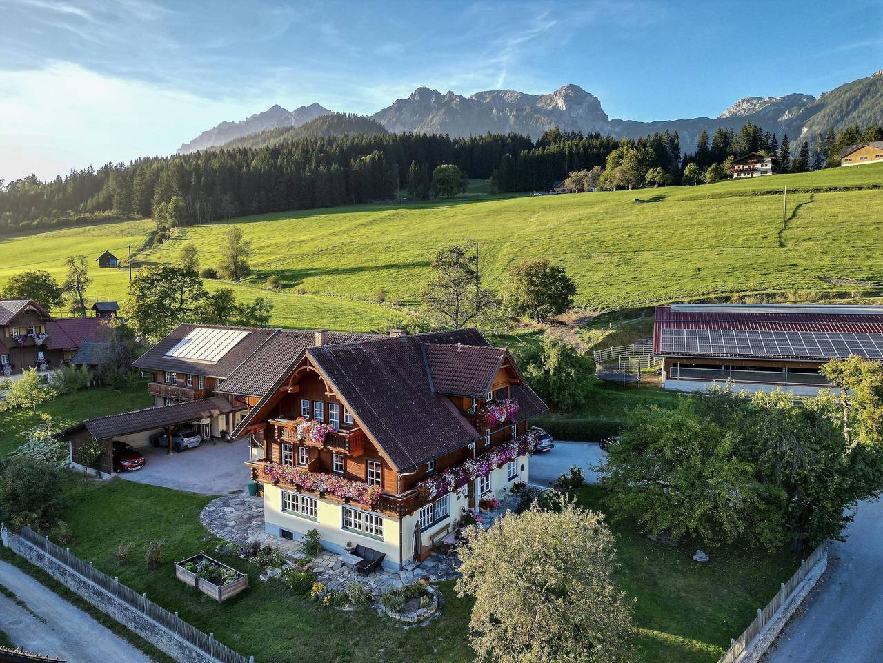 Ganze Ferienwohnung, Linarhof - App. 3 - Apartment/Wohn-Schlafraum/Bad, Wc in Haus, Schladming-Dachstein