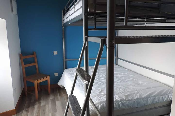 Location de vacances pour 8 personnes, avec terrasse et jardin dans Belsentes - 2
