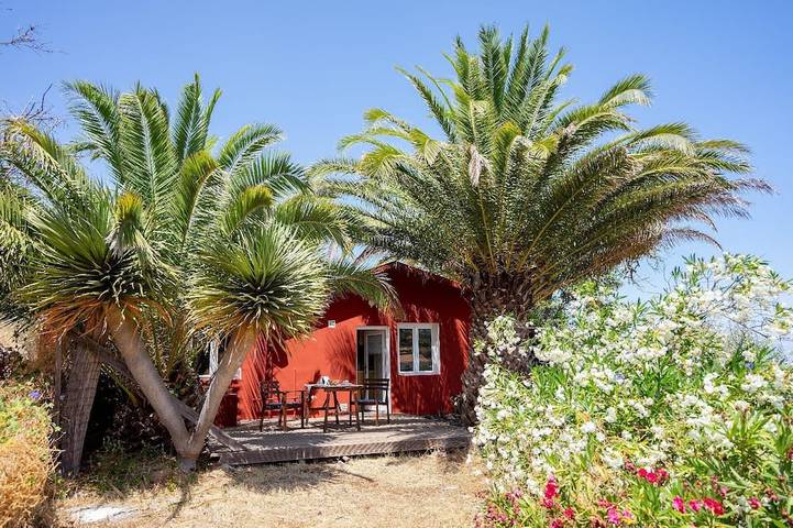 Casa de vacaciones para 4 personas, con jardín y jacuzzi en Puntagorda