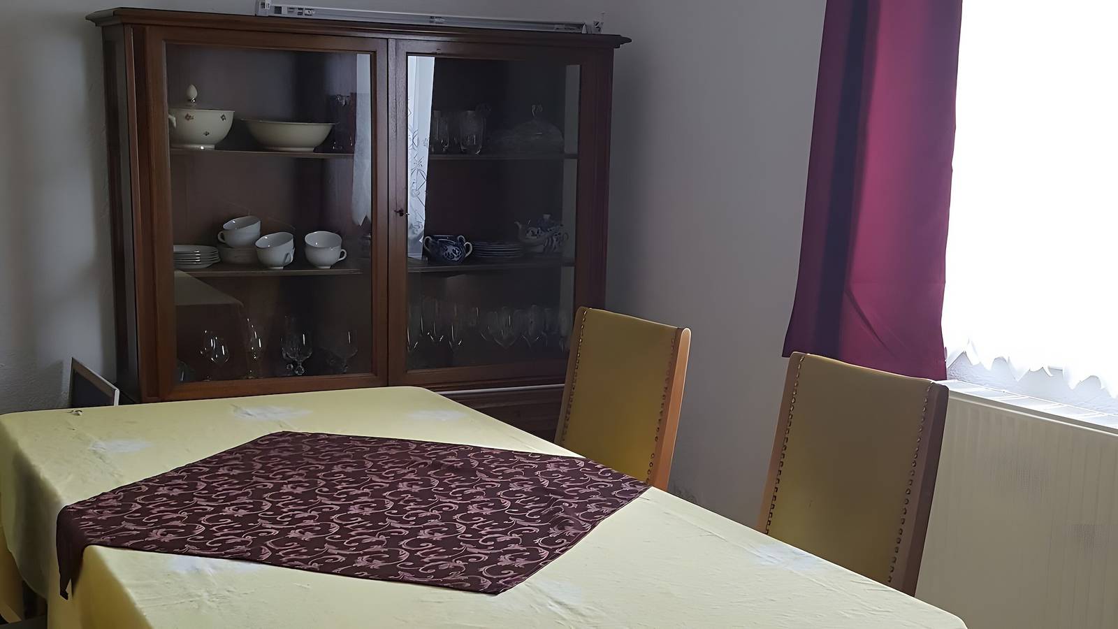 Ferienhaus 'Am Geiseltalsee' mit Seeblick und Wlan in Braunsbedra, Saale-Unstrut