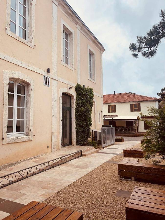 Hôtel pour 2 personnes, avec Terrasse et Jardin à Parentis-en-Born
