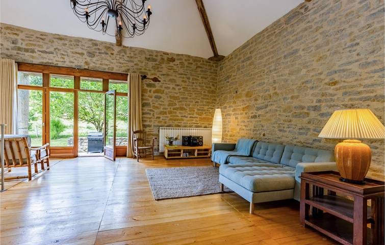 Location de vacances pour 8 personnes, avec piscine et terrasse à Caylus - 4