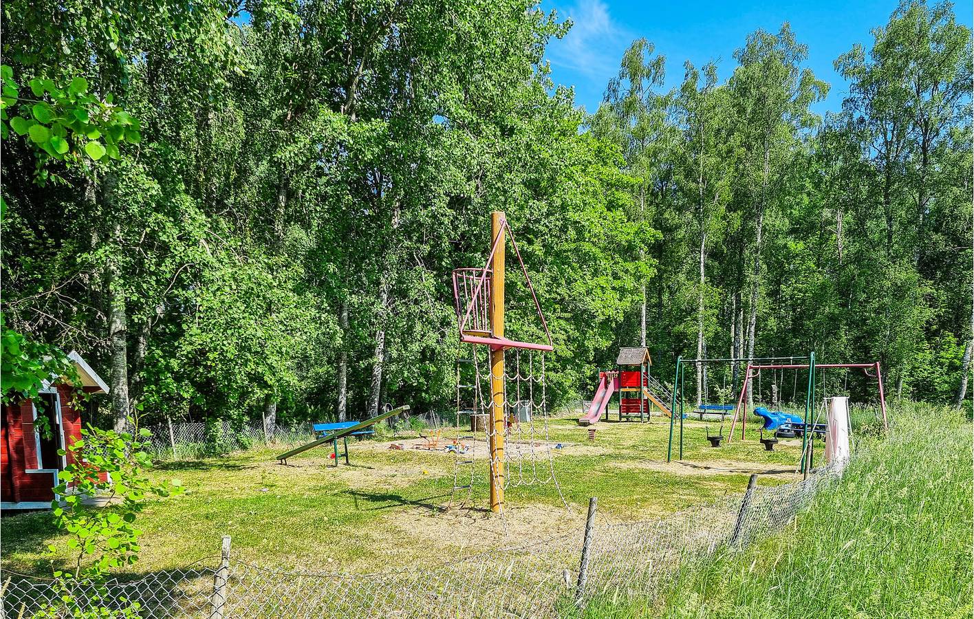 Ganze Ferienwohnung, Ferienwohnung für 6 Personen mit Terrasse in Örebro kommun, Örebro und Umgebung
