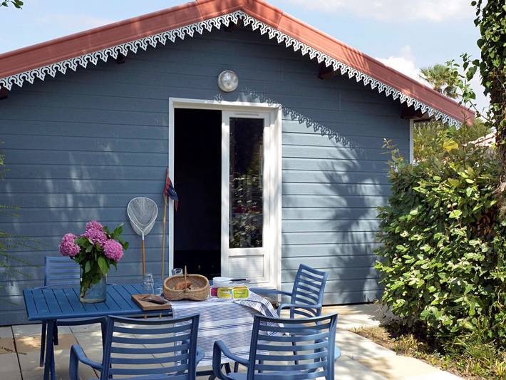 Ferienhaus für 4 Personen, mit Terrasse und Pool