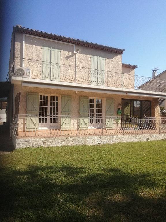 Location de vacances pour 5 personnes, avec jardin dans les Bouches-du-Rhône - 2