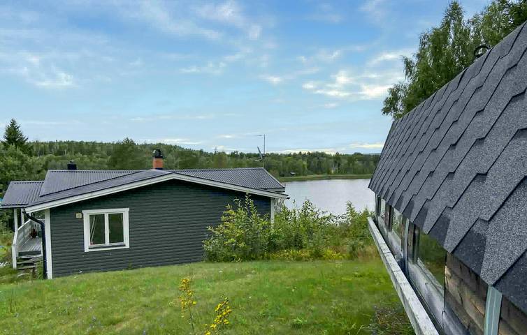 Hus för 10 Personer med trädgård in Harmånger, Hälsingland