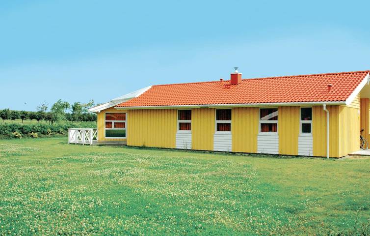 Ferienhaus für 12 Personen, mit Terrasse und Pool sowie Sauna, mit Haustier - 1