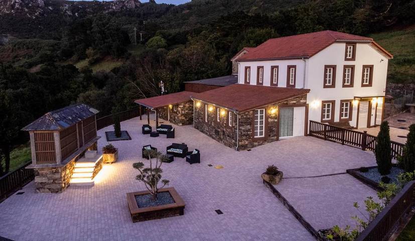Casa rural para 2 personas, con terraza además de vistas y jardín en Rías Altas - 2
