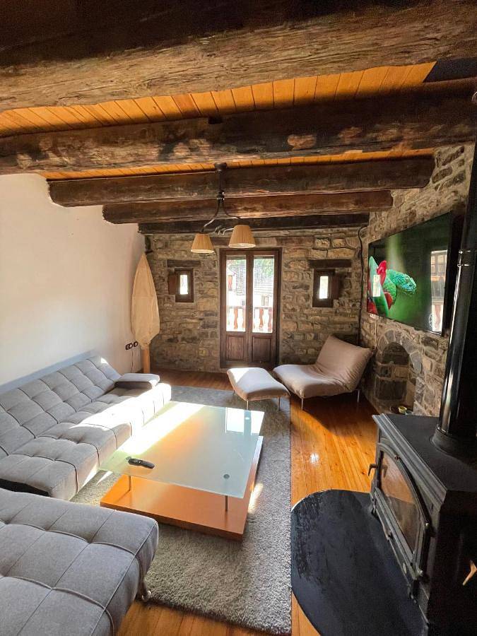 Location de vacances pour 9 personnes, avec Balcon ainsi que Terrasse et Vue dans Borau - 3