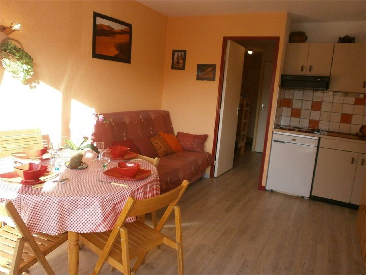 Apartamento entero, Apartamento T2 para 4 en Pla d'Adet - A pie de pistas con balcón y vistas al sur in Saint-Lary-Soulan, Parque nacional de los Pirineos
