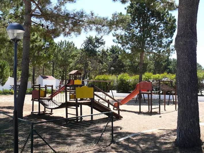 Camping für 4 Personen, mit Terrasse und Pool in Portugal - 4