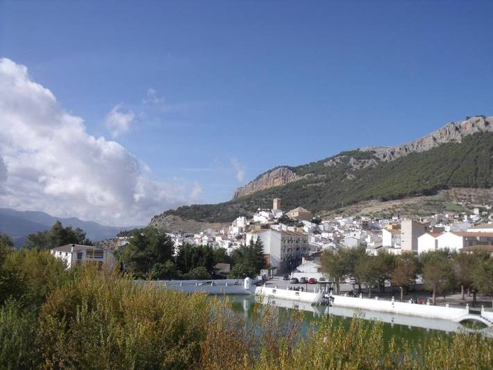 Casa rural para 4 personas, con terraza y vistas en Sierra Mágina