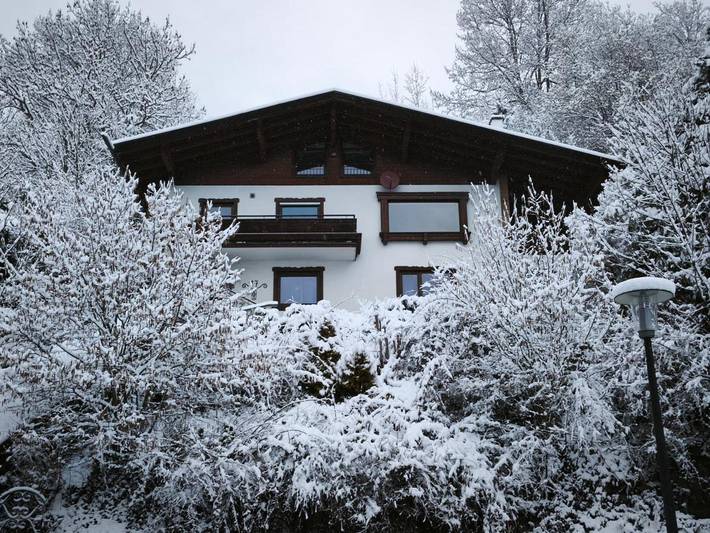 Chalet für 14 Personen, mit Balkon und Terrasse sowie Garten und Sauna