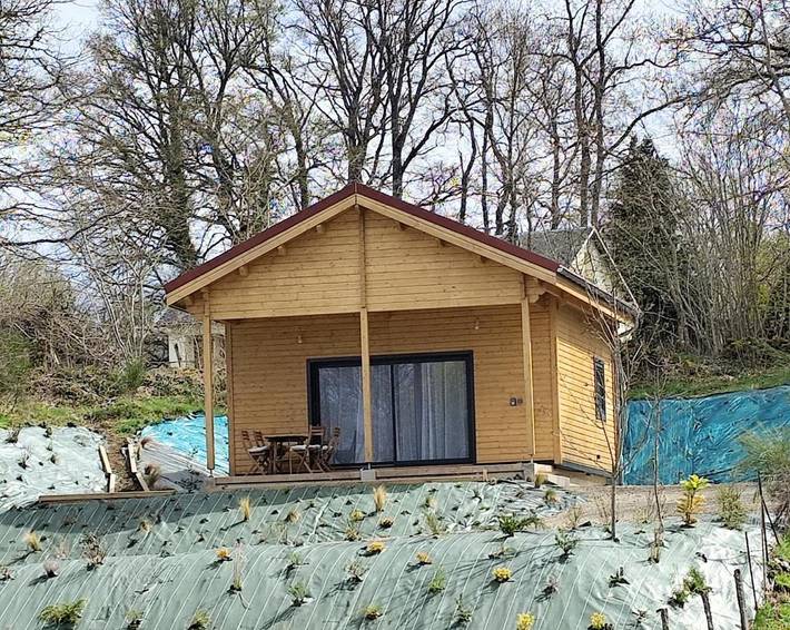 Chalet pour 4 personnes, avec terrasse et jardin
