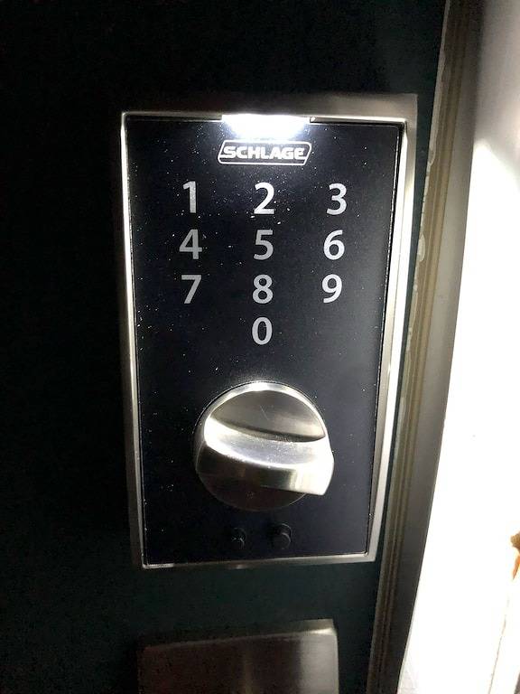 See der Ozarks, Haus 2 Schlafzimmer, 1 Bad, Seeseite mit Dock, in der Nähe der Stadt in Lake of the Ozarks