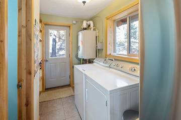 Vacation House for 6 Guests in San Juan National Forest, La Plata County, Picture 1