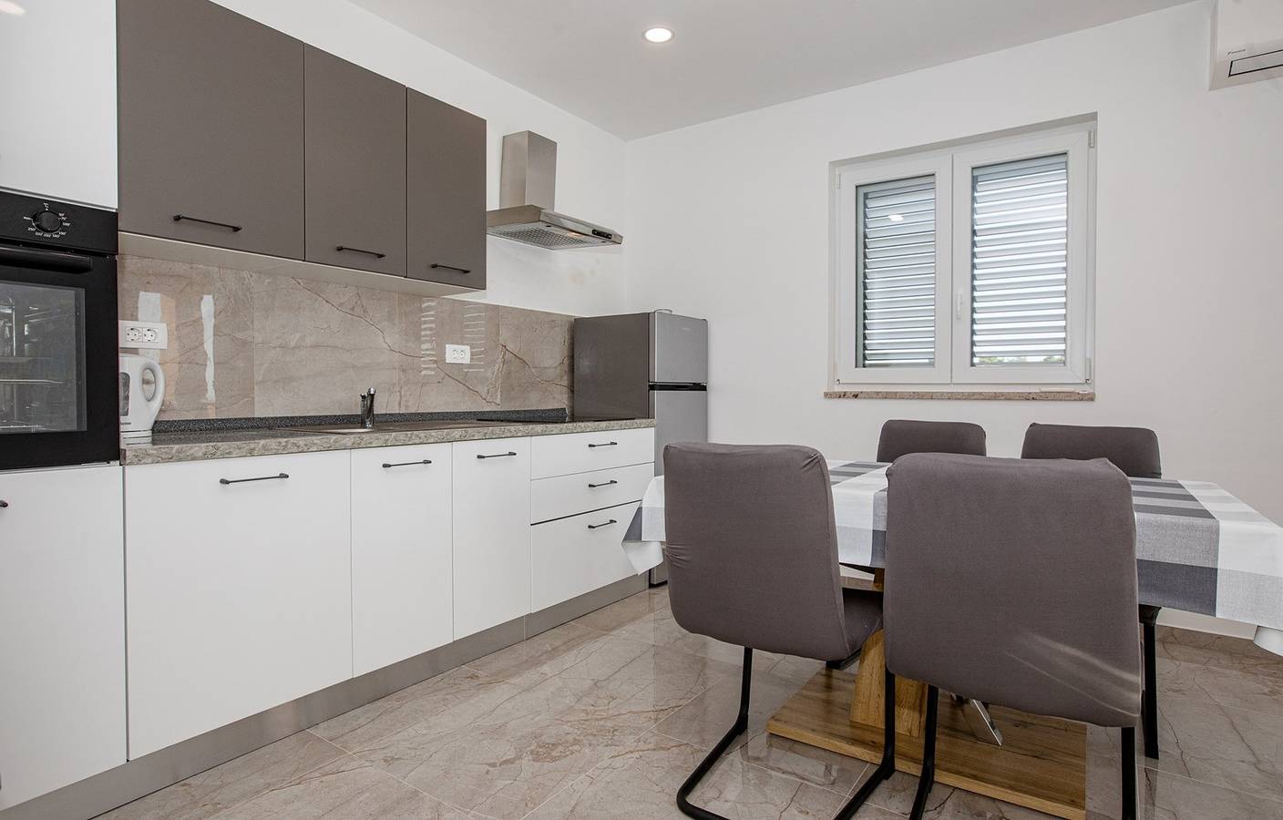 Ganze Wohnung, Sea View Apartment Lea in Palit, Rab