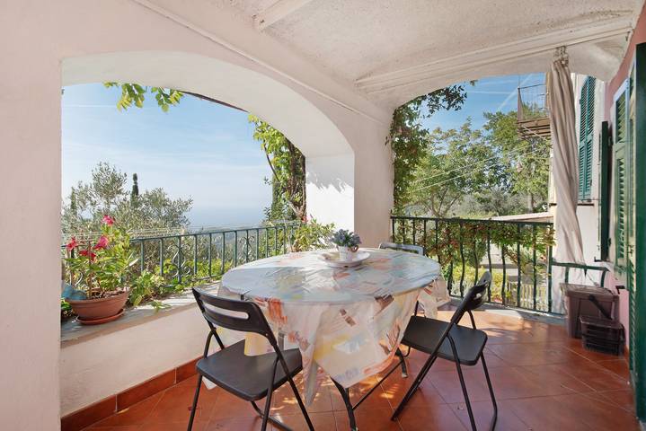 Pet-friendly Casa Vacanze 'San Giorgio' con Vista Mare e Terrazza in San Giorgio (Bonassola), Bonassola