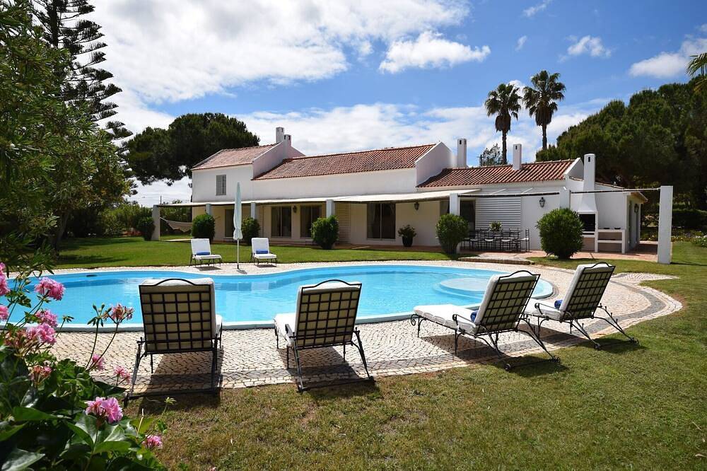 Küstenrefugium mit privatem Pool in Lagos, Faro Distrikt