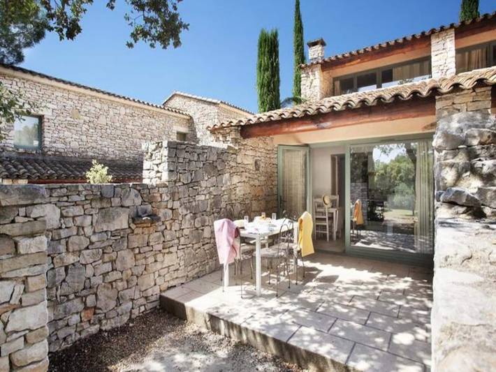 Gîte pour 4 personnes, avec piscine et terrasse à Gordes - 4