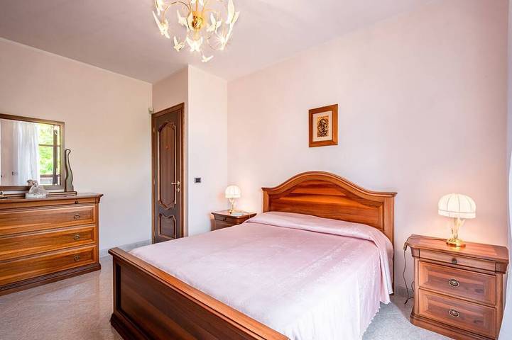 Culla di Stelle in Calosso (Gemeinde), Langhe