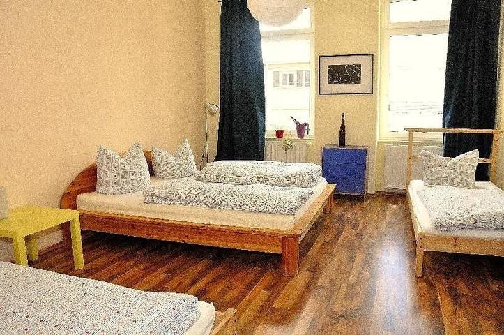 Ferienwohnung für 5 Personen, mit Balkon in Dresden-Neustadt - 2