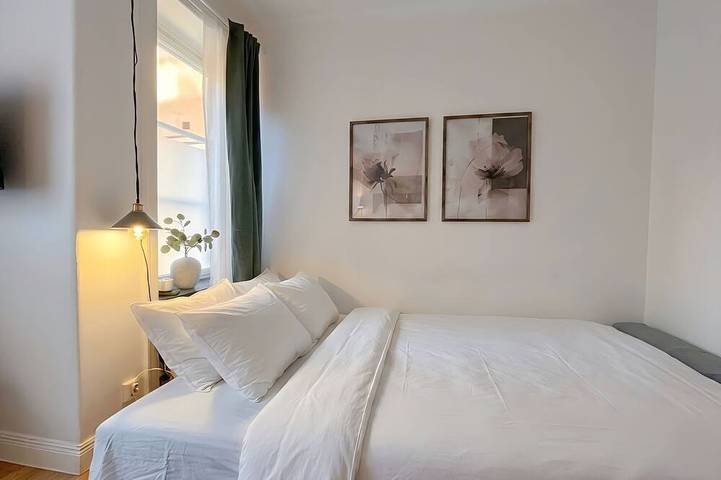 Ganze Wohnung, Cozy 1-bedroom apartment in vibrant Stockholm neighborhood in Stockholm, Schwedische Ostsee