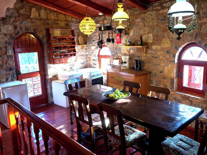 Gîte pour 6 personnes, avec piscine, adapté aux familles dans Elounda - 3