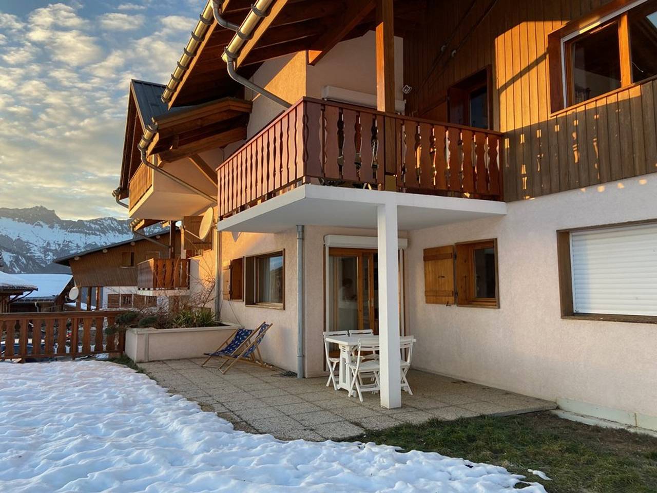 Apartamento entero, Crest-Voland: Apart 3 piezas con terraza, 4 pers, parking in Crest-Voland, Albertville region