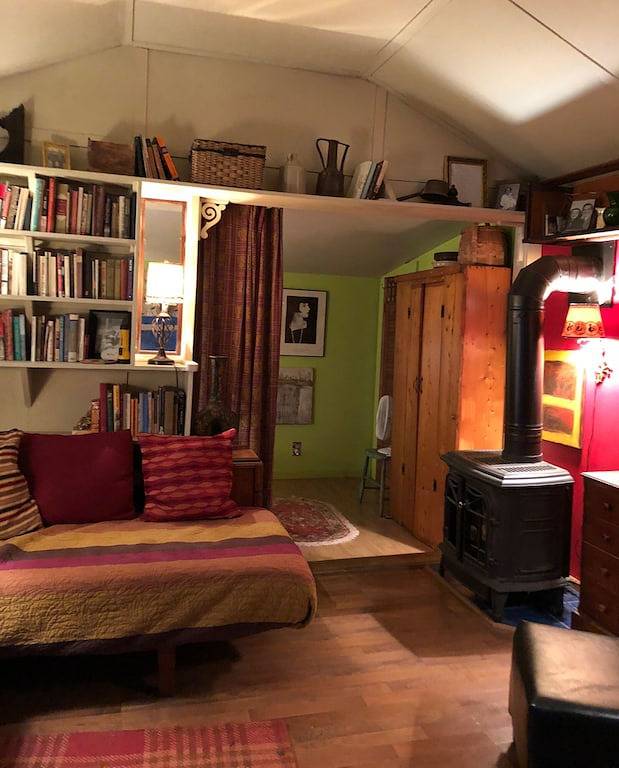 Lake House for 3 Guests in Lake Champlain, Vermont