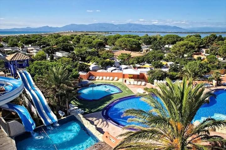Camping pour 8 personnes à Canet-en-Roussillon - 2