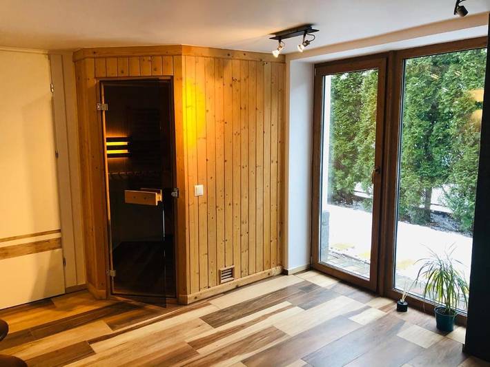 Apartament wakacyjny dla 6 osób, z Taras i Jacuzzi oraz Ogród i Sauna w Ustroń