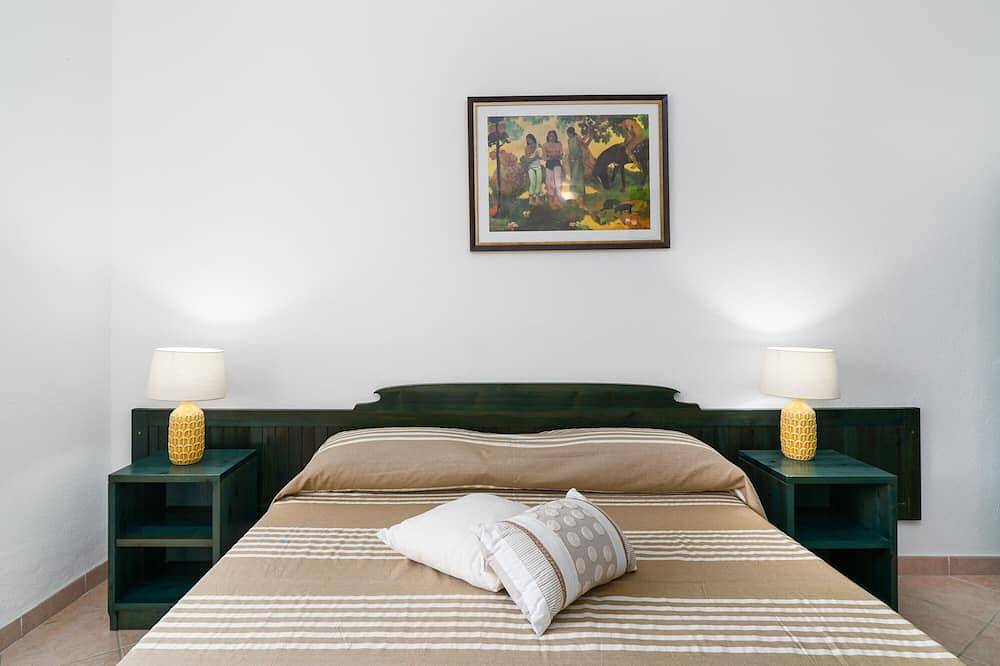 Ganze Wohnung, Ferienwohnung \"Sa Dommo De Franziscu\" in Strandnähe mit privater Terrasse und Klimaanlage in Cala Liberotto, Orosei