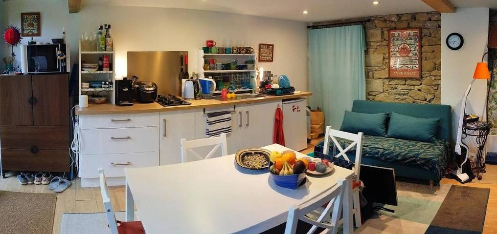 Location de vacances pour 2 personnes, avec piscine ainsi que jardin et vue à Saint-Donat-sur-l'Herbasse - 2