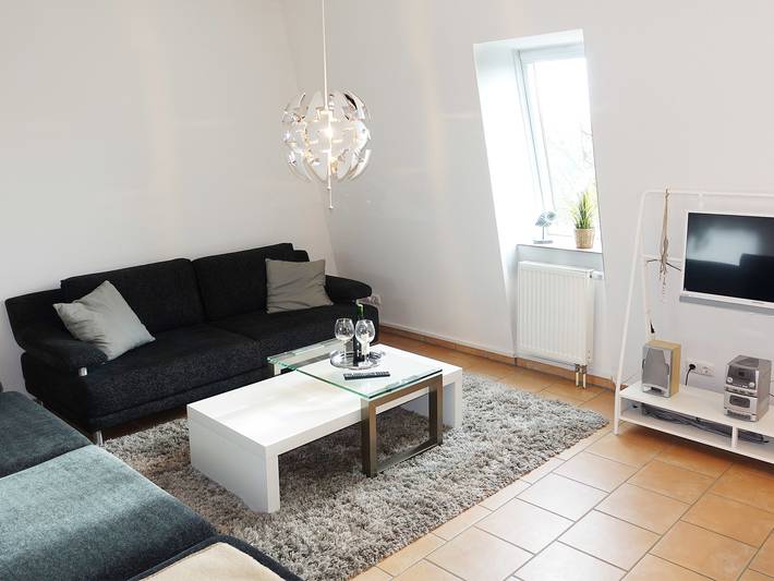 Vakantieappartement voor 7 personen, met terras en tuin, kindvriendelijk - 1