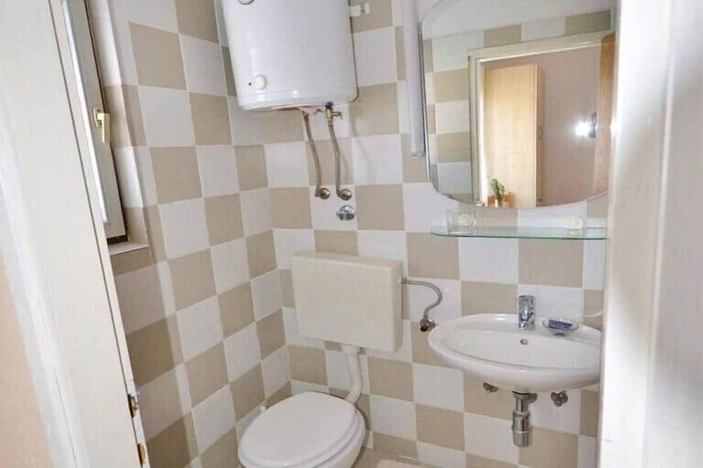 Ganze Wohnung, Ferienwohnungen Boris,, Sukošan, hr in Sukosan, Zadar