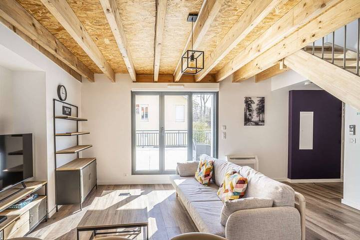 Location de vacances pour 4 personnes, avec terrasse à Pau