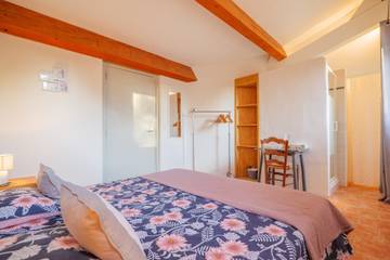 Chambre D’hôte pour 2 Personnes dans Laurac-en-Vivarais, Parc naturel régional des Monts d'Ardèche, Photo 3