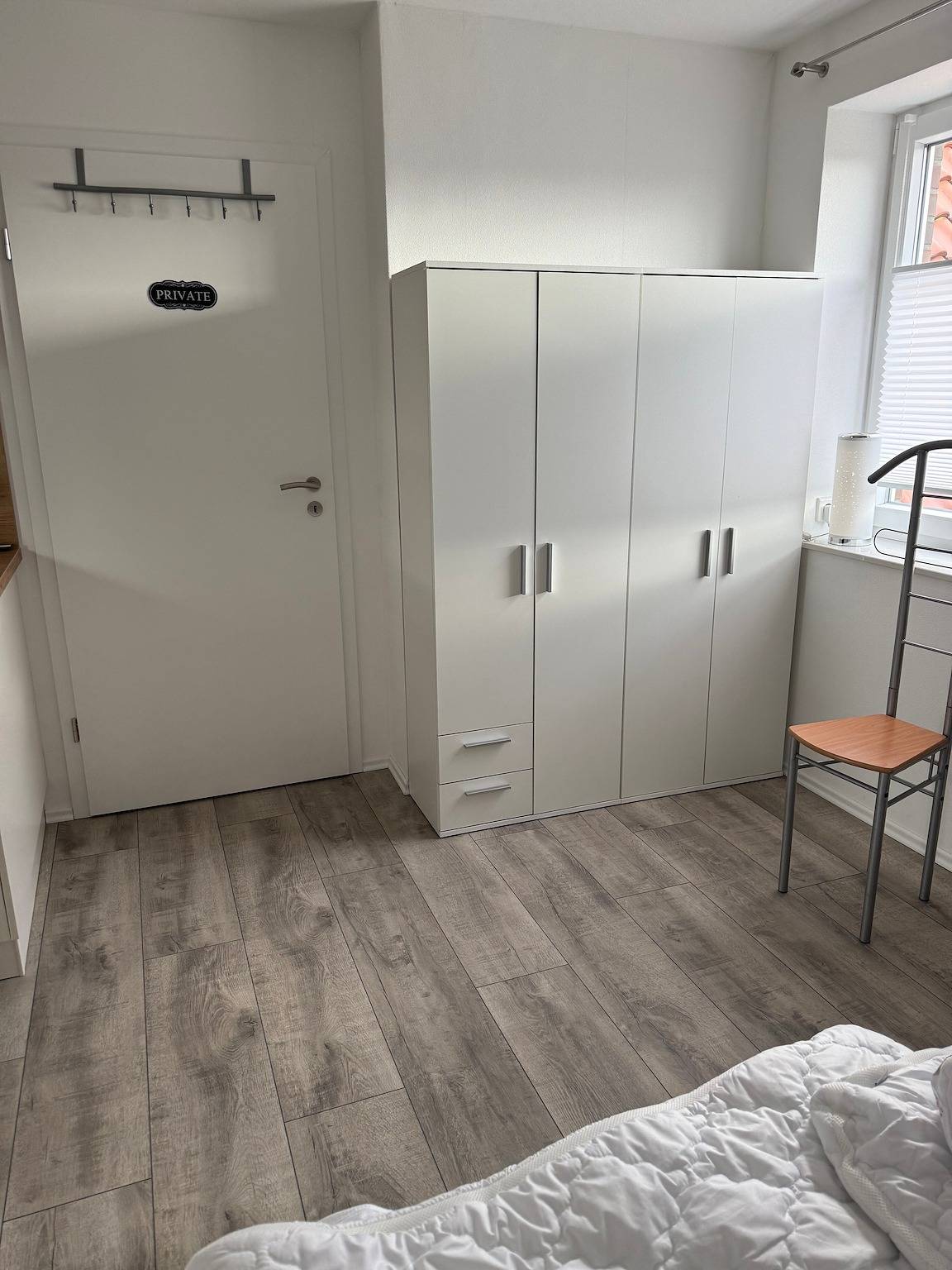 Ganze Wohnung, Apartment „Fewo Küstenliebe“ mit privatem Garten und Wlan in Westerholt, Landkreis Wittmund