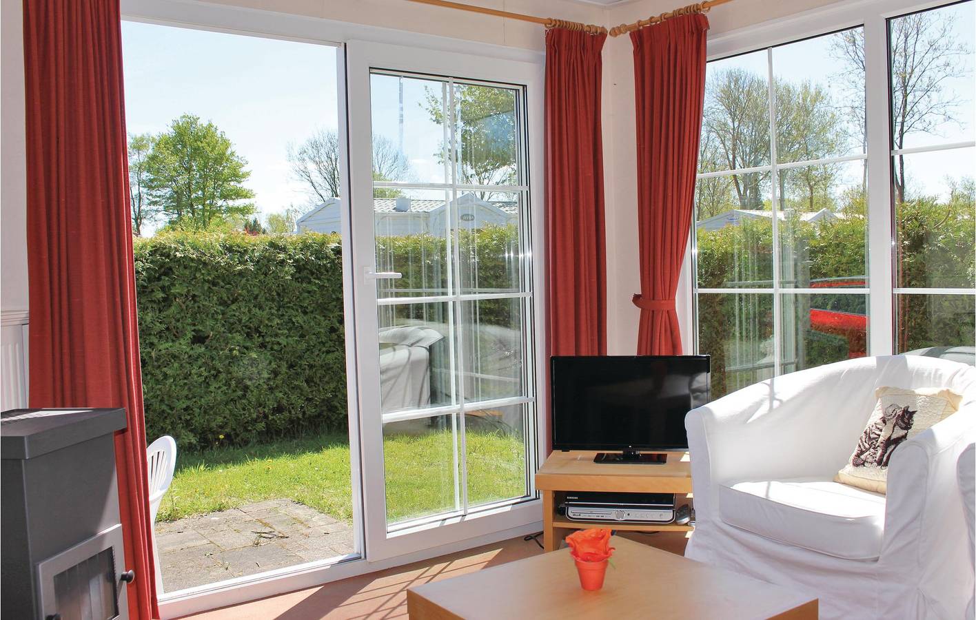 Holiday home for 4 people with terrace in Franekeradeel, North Sea Netherlands