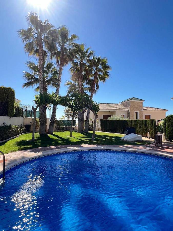 Chalet para 10 personas, con piscina además de jardín y vistas en Huerta de Murcia - 4