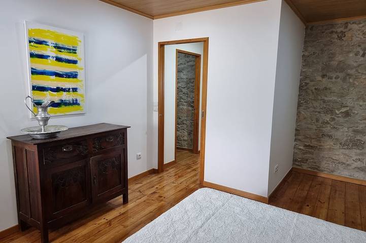 Casa da Ti Alzira - a refuge at the foot of the mountain with a touch of tradition in Évora de Alcobaça, Île de Faial