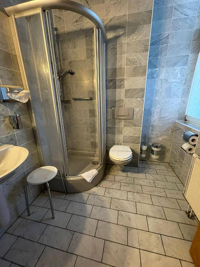 Hotel für 3 Personen, mit Whirlpool und Garten sowie Sauna in Annaberg-Buchholz - 2
