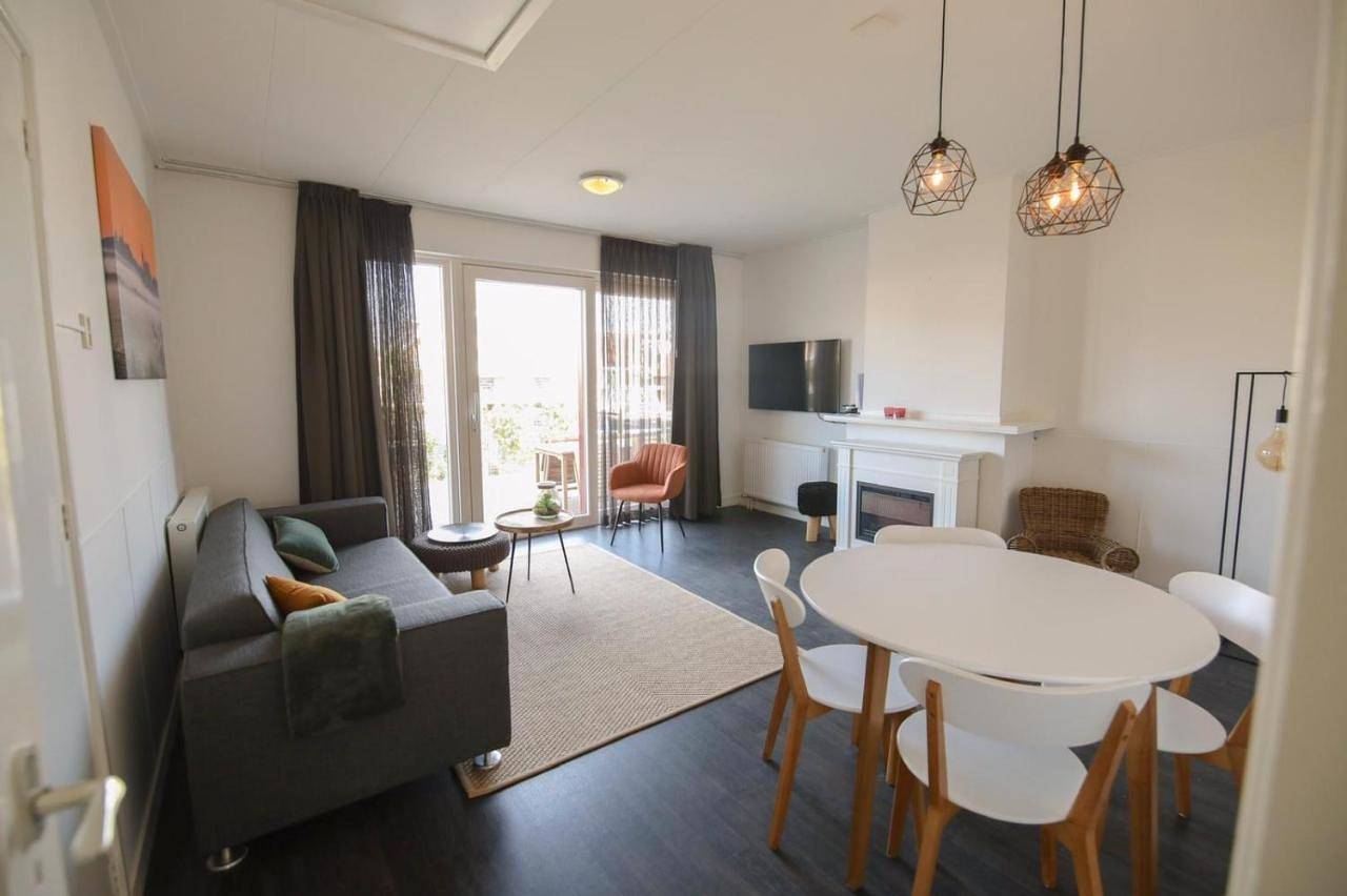 Geheel appartement, Two-Bedroom Apartment in Workum, IJsselmeer