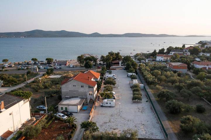 Camping pour 4 personnes, avec vue en Dalmatie - 3