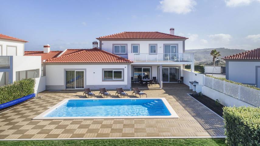 Casa de férias para 8 pessoas, com terraço e jardim em Amoreira