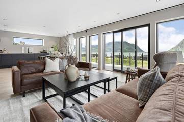 Ferienhaus für 8 Personen, mit Terrasse und Sauna sowie Ausblick in Vågan